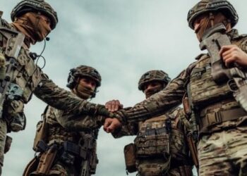 Не лише обов’язки, а й права: які права мають військові під час служби і як їх відстоювати