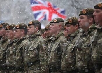 Голова британського Генштабу закликав співвітчизників бути готовими до війни з Росією