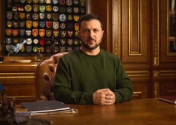 «Перемогу не отримують – перемогу здобувають». Новорічне привітання президента