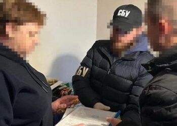 На Львівщині затримали екс-чиновницю, яка допомогла масово викрадати дітей з Херсона у Росію