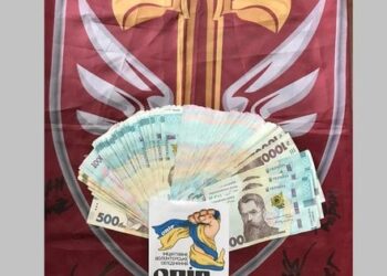 Мама загиблого захисника зі Львівщини передала 100 тис. грн на дрони для військових