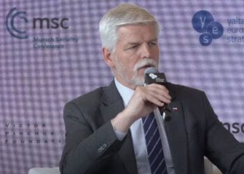 Чехія знайшла спосіб поставити Україні 3,5 млн снарядів