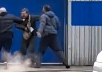 Поліція розслідує побиття військовослужбовця у Мукачеві