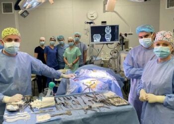 Львівські нейрохірурги видалили з головного мозку 9-річного хлопчика уламок міни