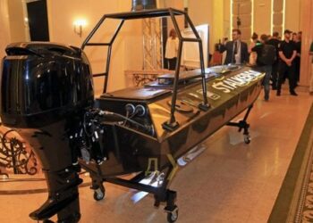 В Україні презентували новий морський дрон Stalker