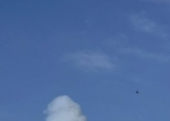 Росіяни здійснили комбіновану атаку на Дніпро, є пошкодження