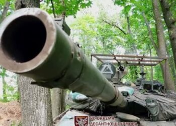 Львівські десантники вдруге на Курщині затрофеїли новітній російський танк