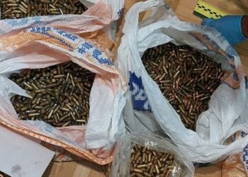 СБУ затримала торговців трофейною зброєю у Львівській та Рівненській областях