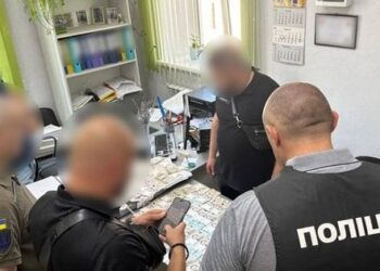 На Буковині посадовці квартирно-експлуатаційного відділу брали відкати за ремонт об'єктах ЗСУ