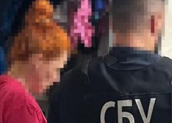 Бухгалтерка одеського заводу допомагала росіянам підготувати нові атаки на місто