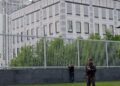 Посольство США в Києві тимчасово зупинить роботу через попередження про масовану атаку Росії
