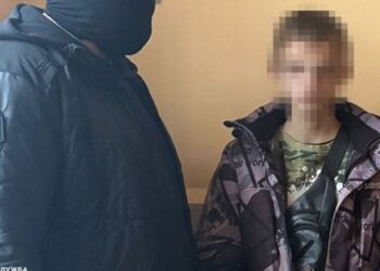 На Київщині двоє підлітків влаштували теракт біля райвідділу поліції