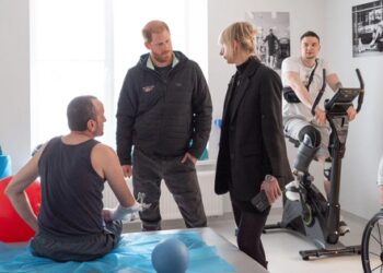 Принц Гаррі таємно відвідав поранених військових у Львові